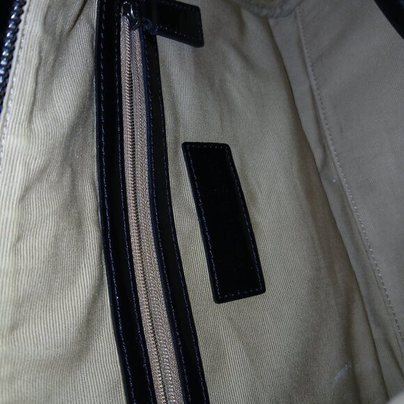 Authentic Burberry Chester Nova Check Patent Bowling Bag Black - Picture 8 of 13